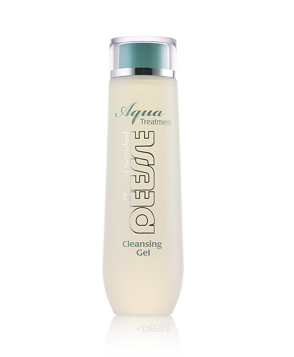 Aqua Treatment cleansing gel for intensive and gentle cleansing of facial skin