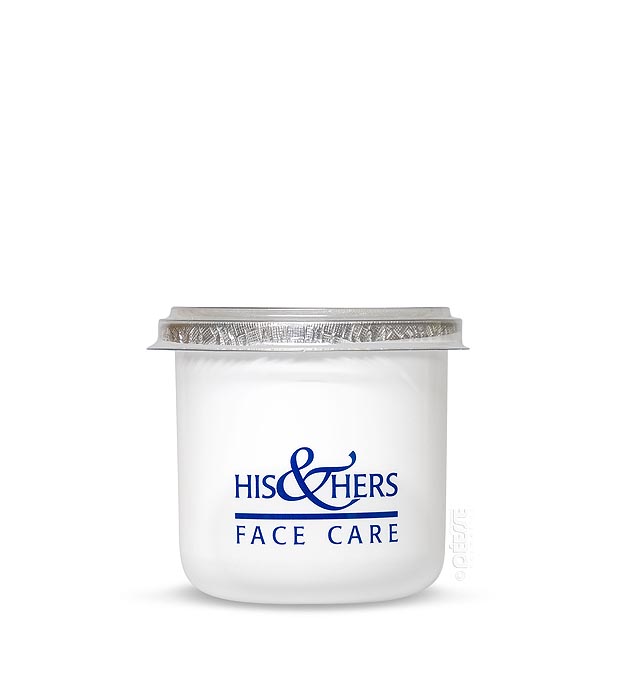  His & Hers Citrus Seed Extract Night Cream is a universal cream with orange and grapefruit seed extract