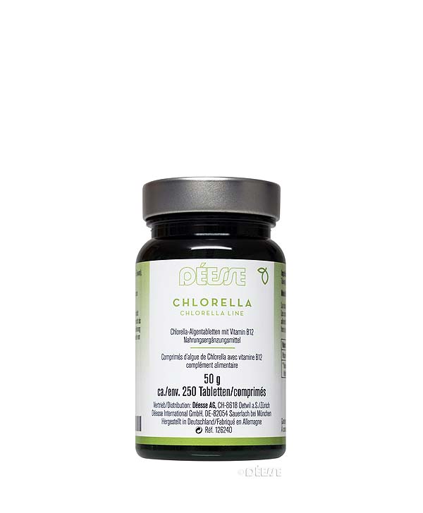 Chlorella tablets as pellets are nutritional supplements